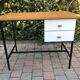 Bureau tiroirs blanc de Pierre Guariche édition Meurop  1960