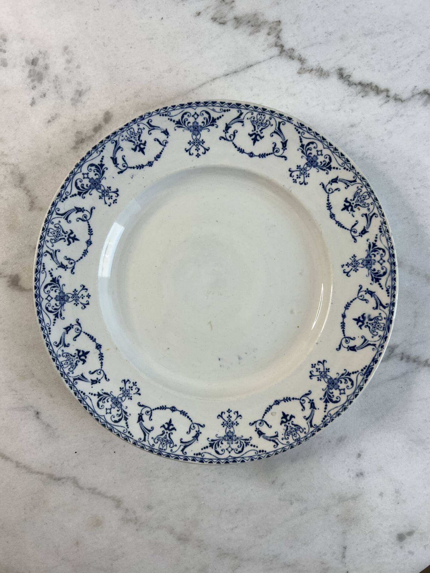 Lunéville KG — Moustiers Collection, Serving Plate