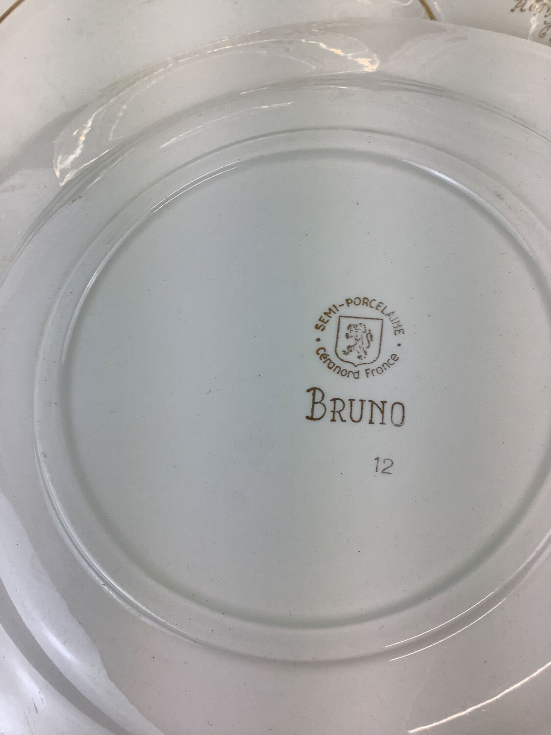 10 vintage hollow plates made in france