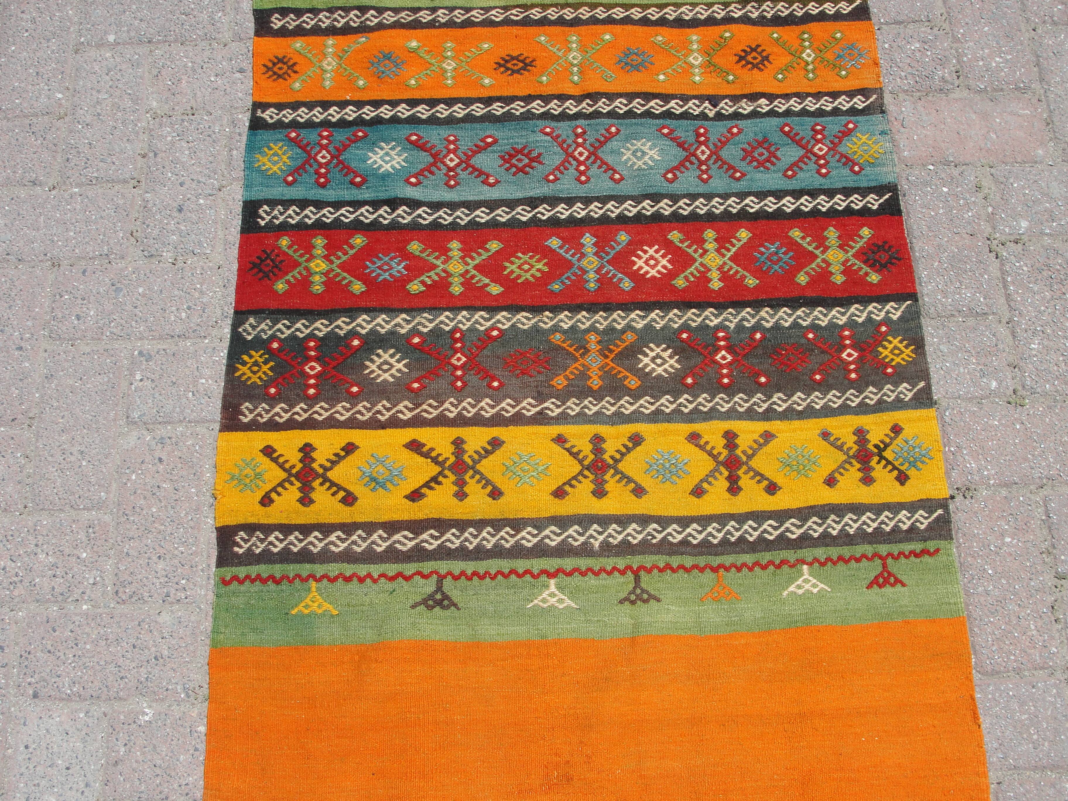 Handmade wool runner kilim rug