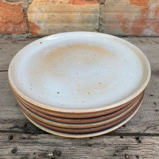Dessert plates in Grès du Marais