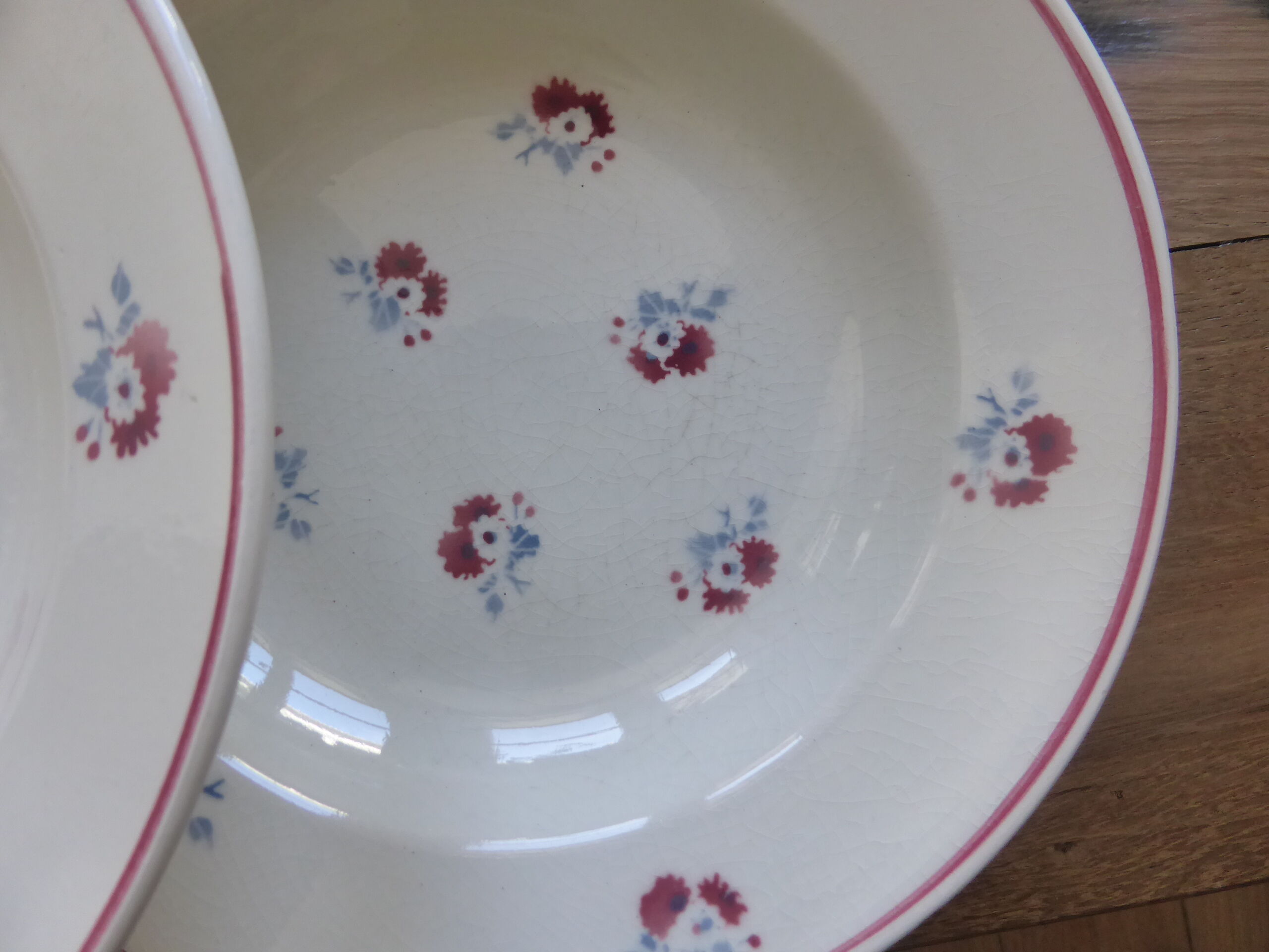6 assiettes creuses vintage de la manufacture de Pexonne modèle Christiane en porcelaine