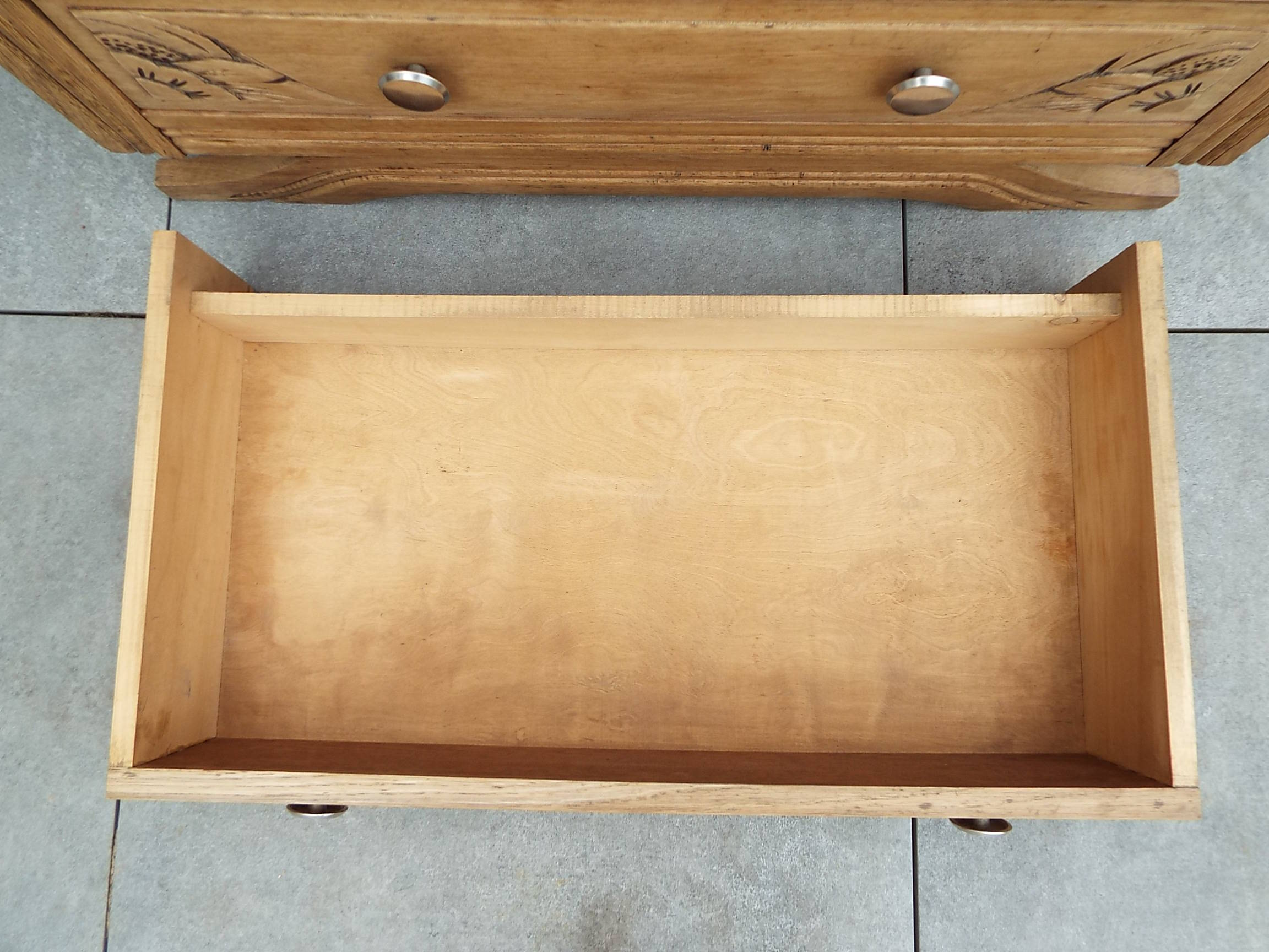 Art Deco style chest of drawers