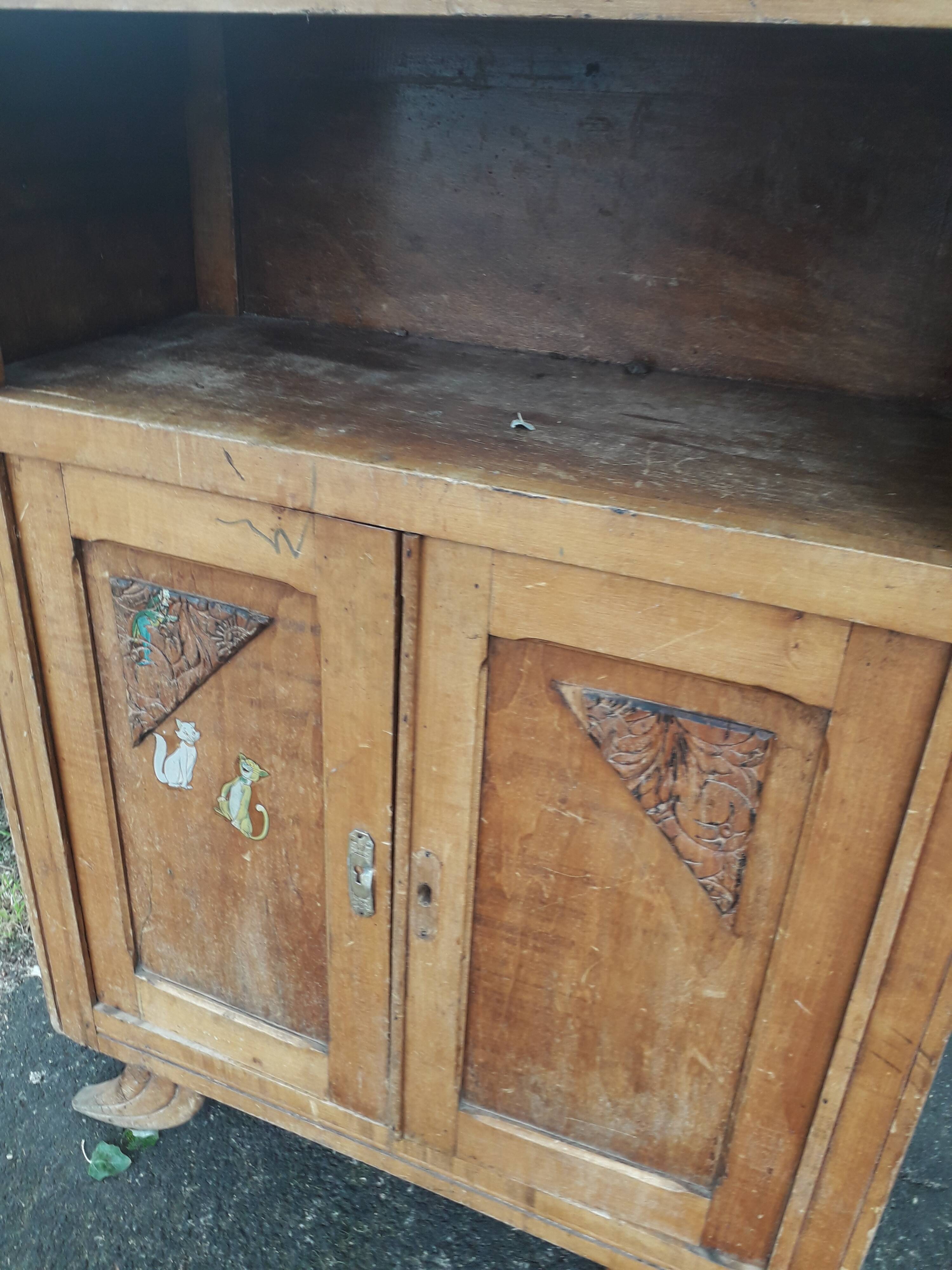 Furniture to restore Shabby Chic