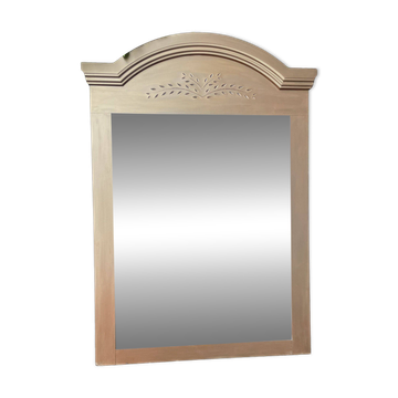 Golden mirror with wheat decoration