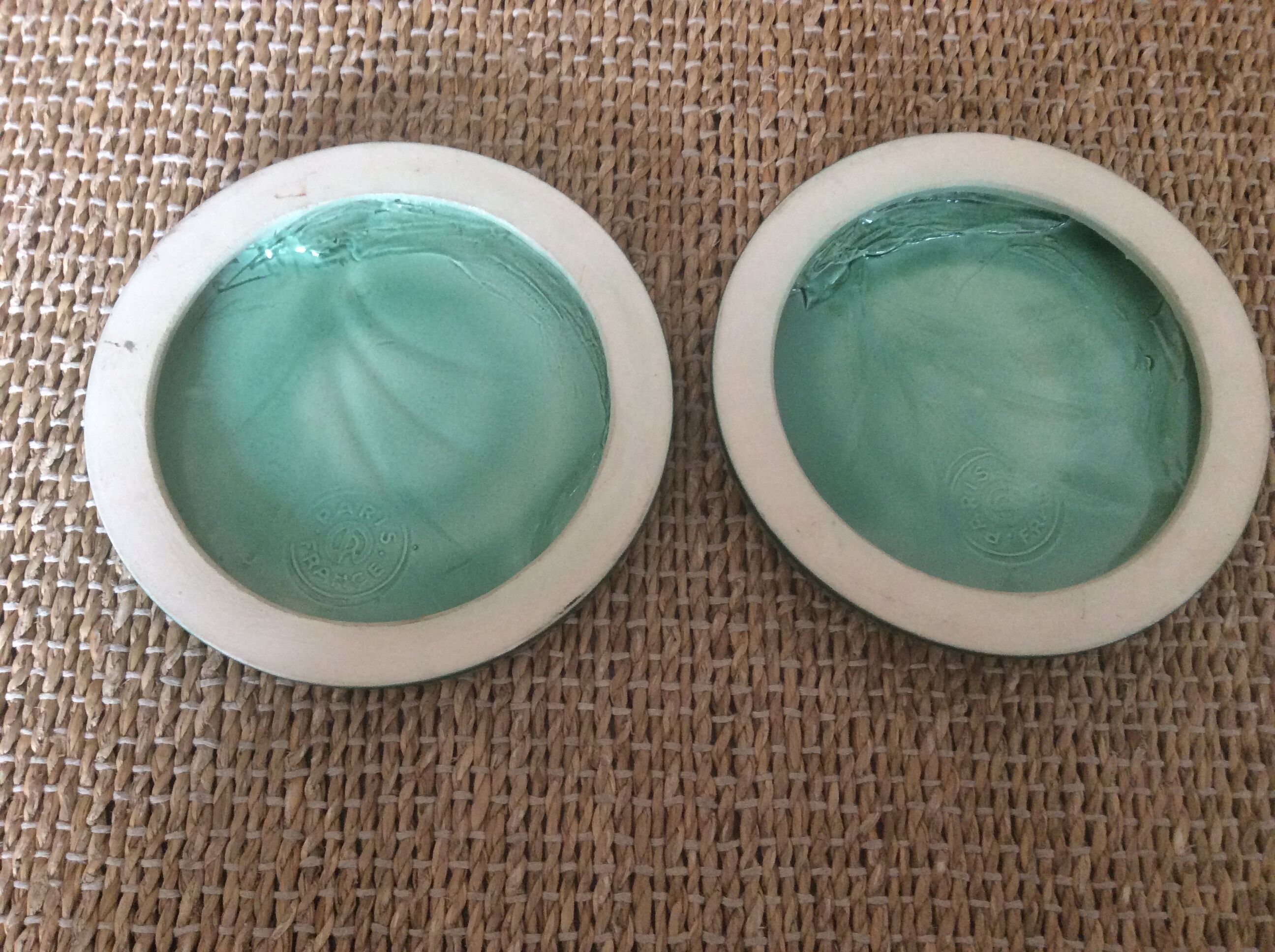 Slip bottle coasters