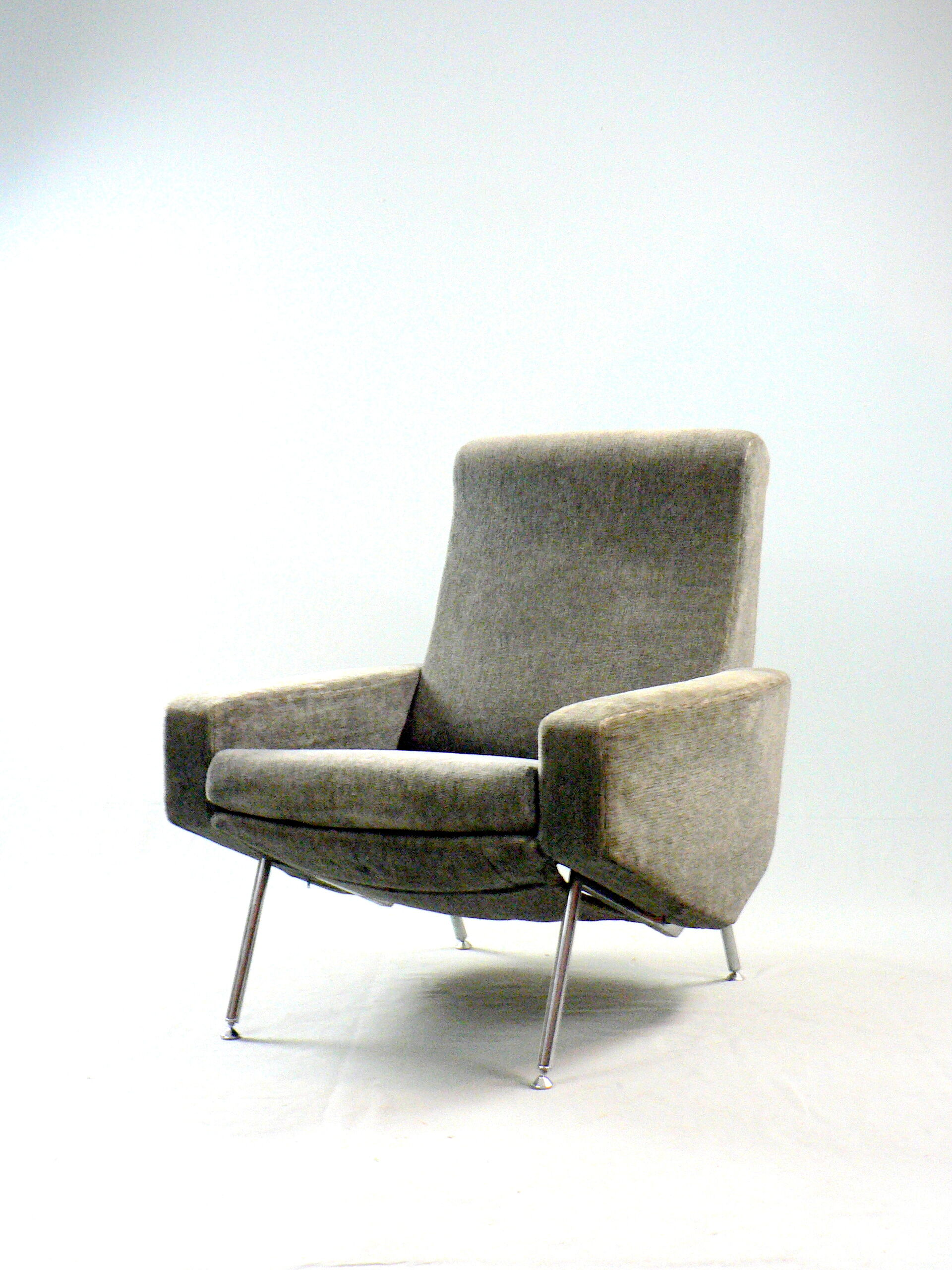Chair Pierre Guariche for Airborne 1950