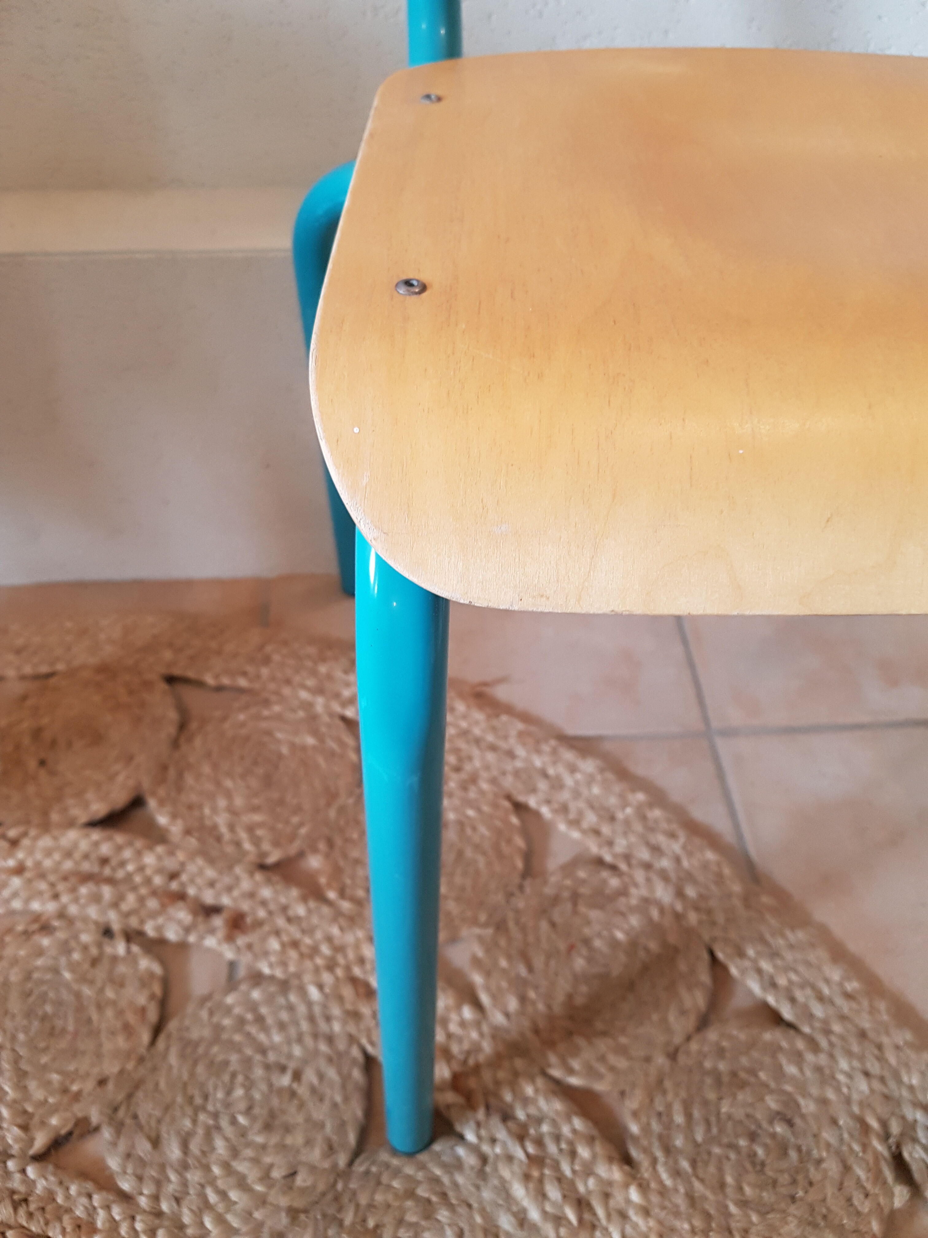 School chairs