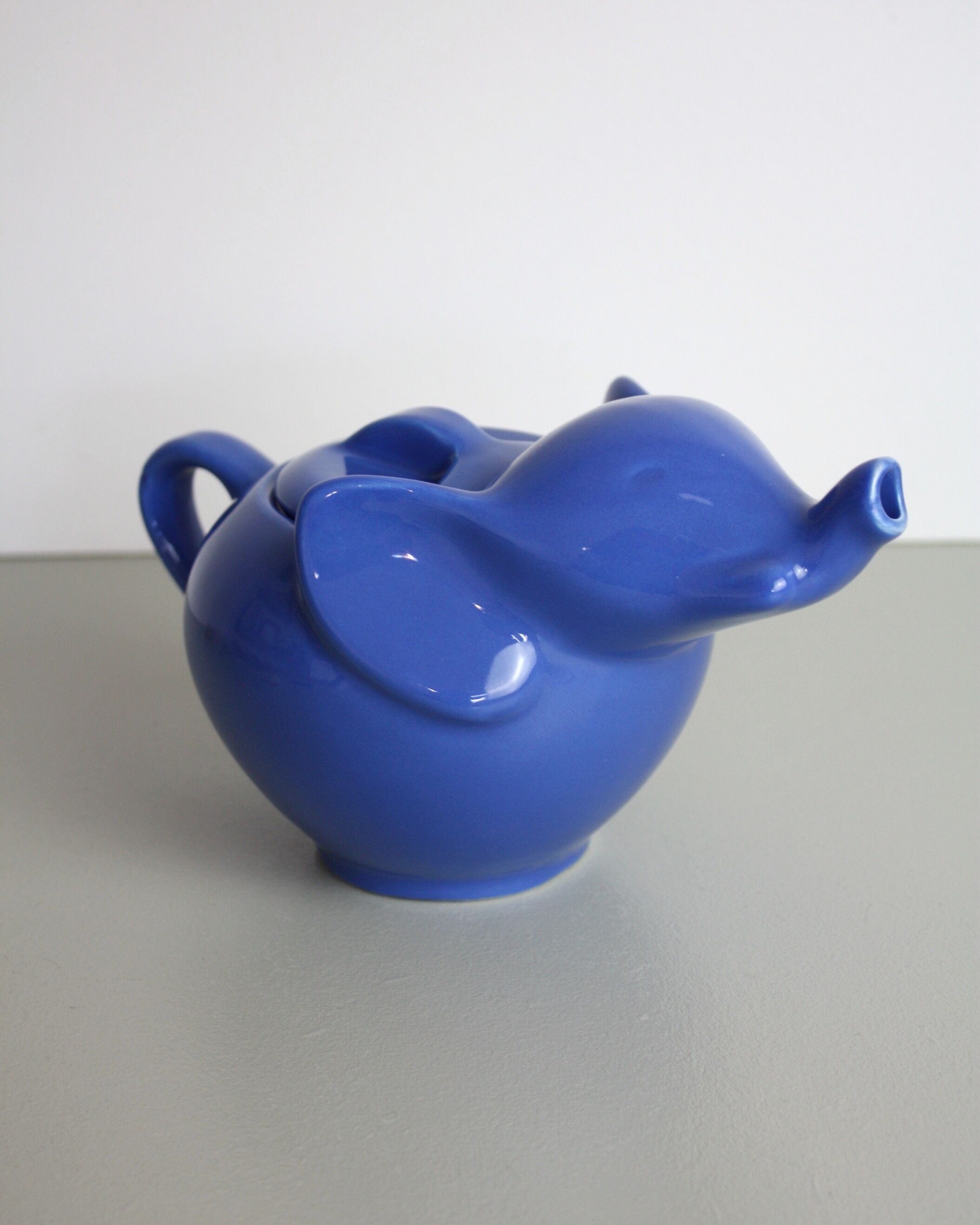 Lipton Blue Elephant Ceramic Teapot