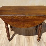 Ancienne table console en noyer, pieds en cuillère de miel