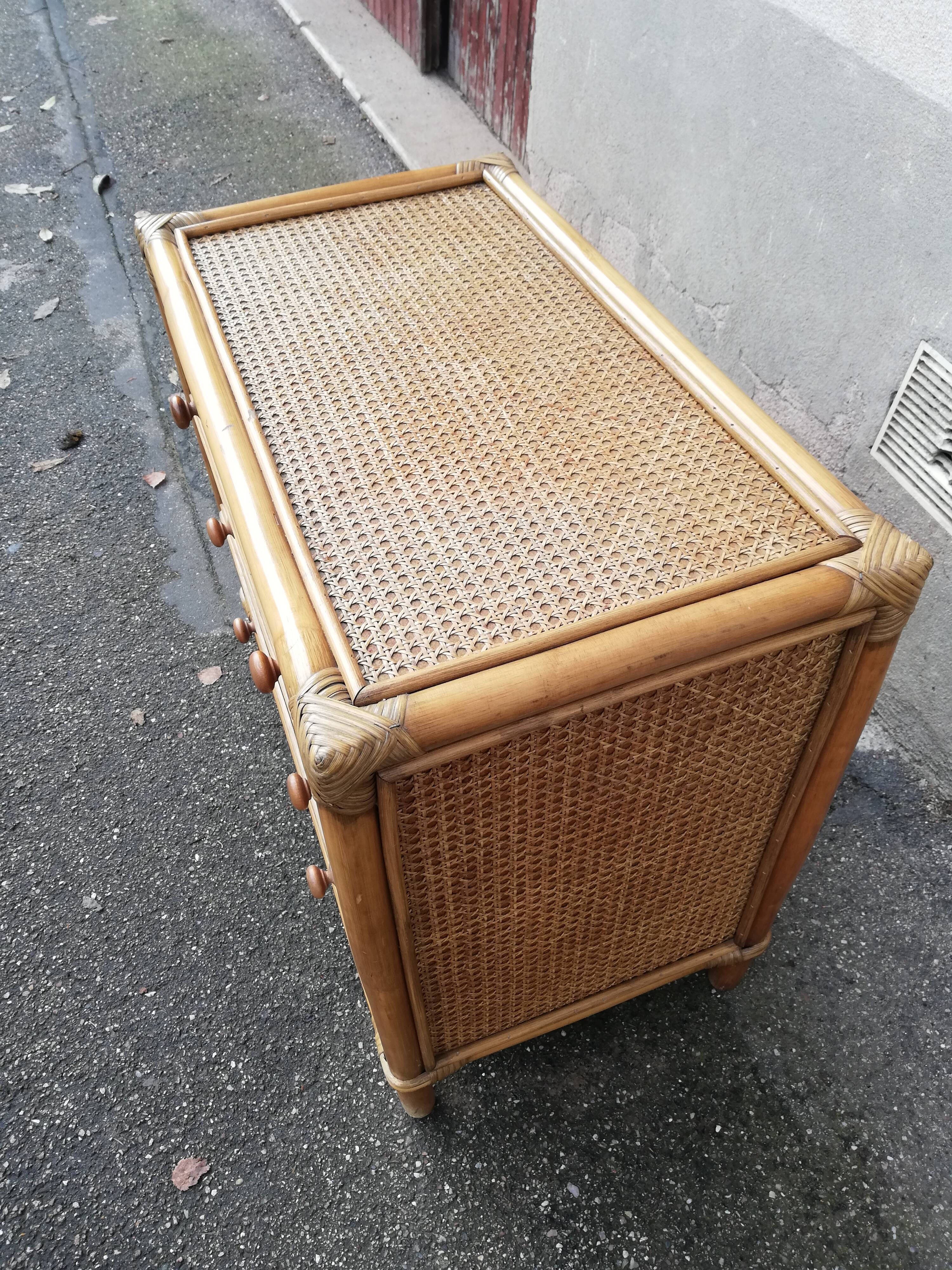 Commode vintage rotin et cannage