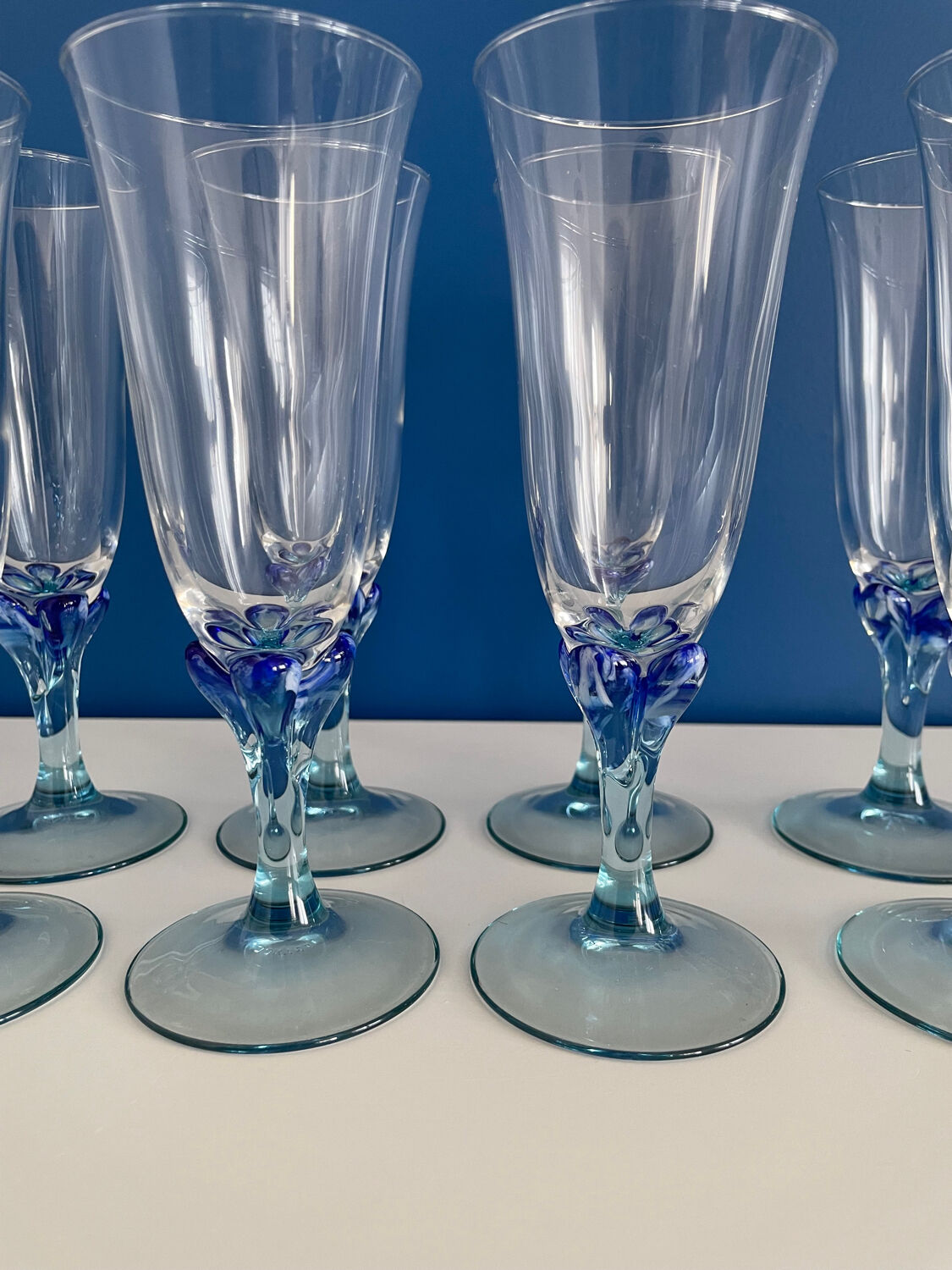 Set of 8 champagne flutes blue luminarc