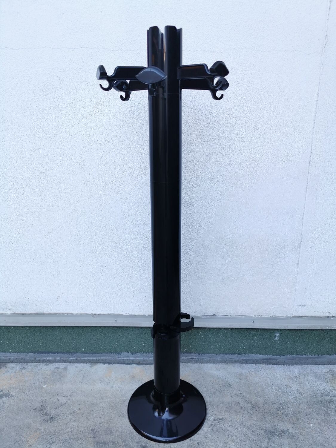 Coat rack by Giancarlo Piretti for Castelli