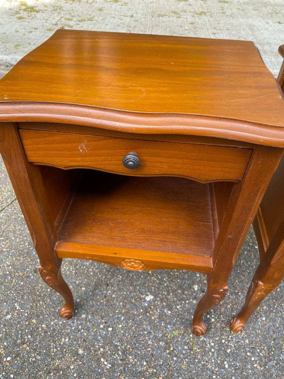 2 Louis XV bedside tables in cherry wood from 1950.
