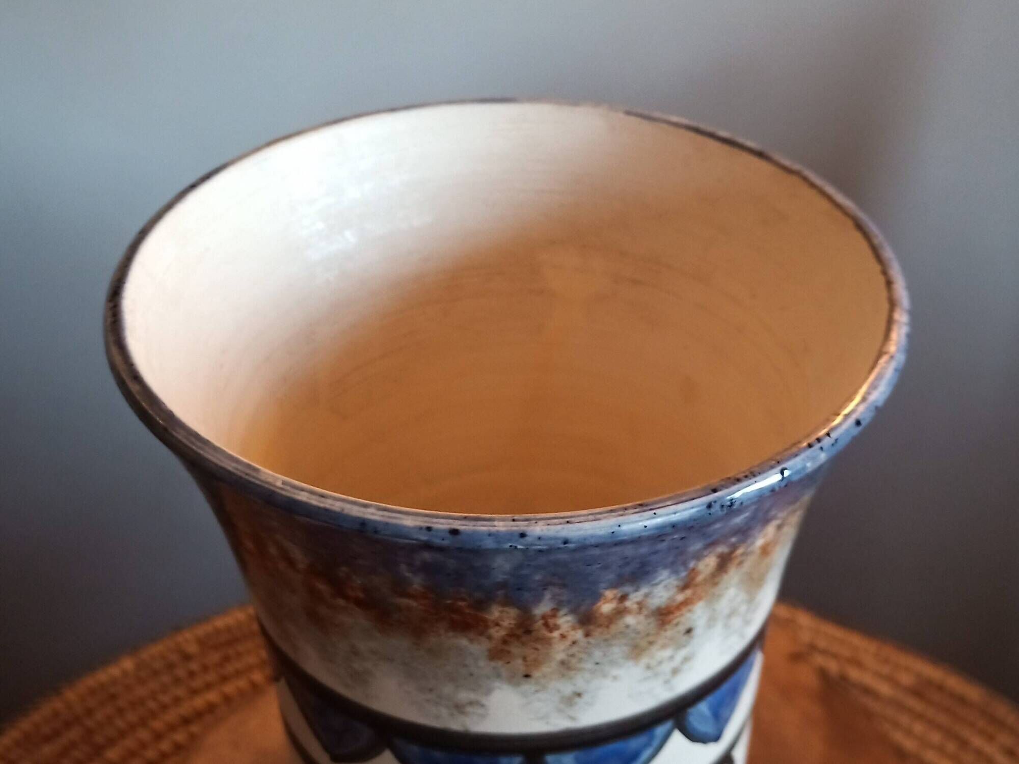 Vase en céramique de Quimper signé Fouillen