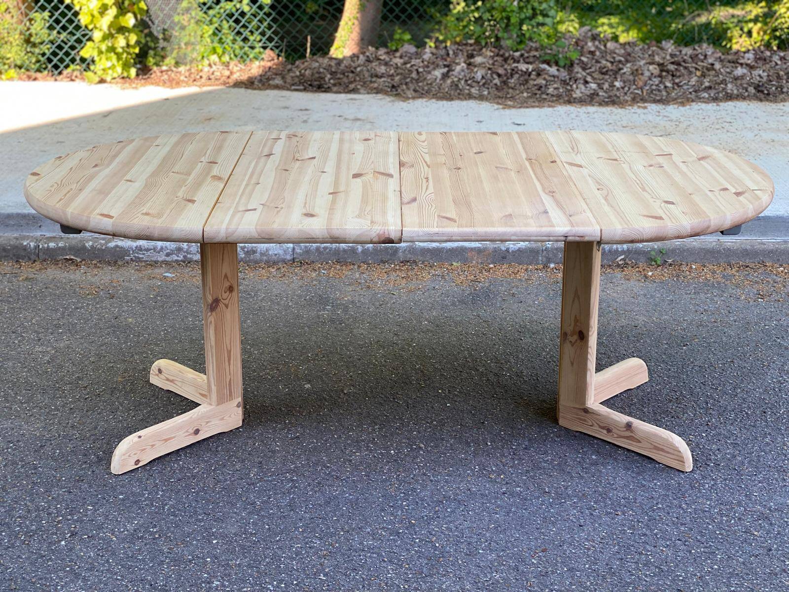 Rainer Daumiller extendable round table for Hirtshals Sawaerk 1970 200cm