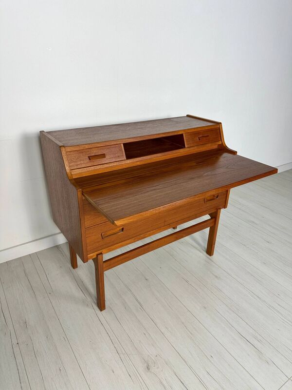 Secrétaire vintage danois en teck des années 60 par Arne Wahl Iversen - Vinde Møbelfabrik