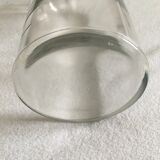 Measuring apothecary pot