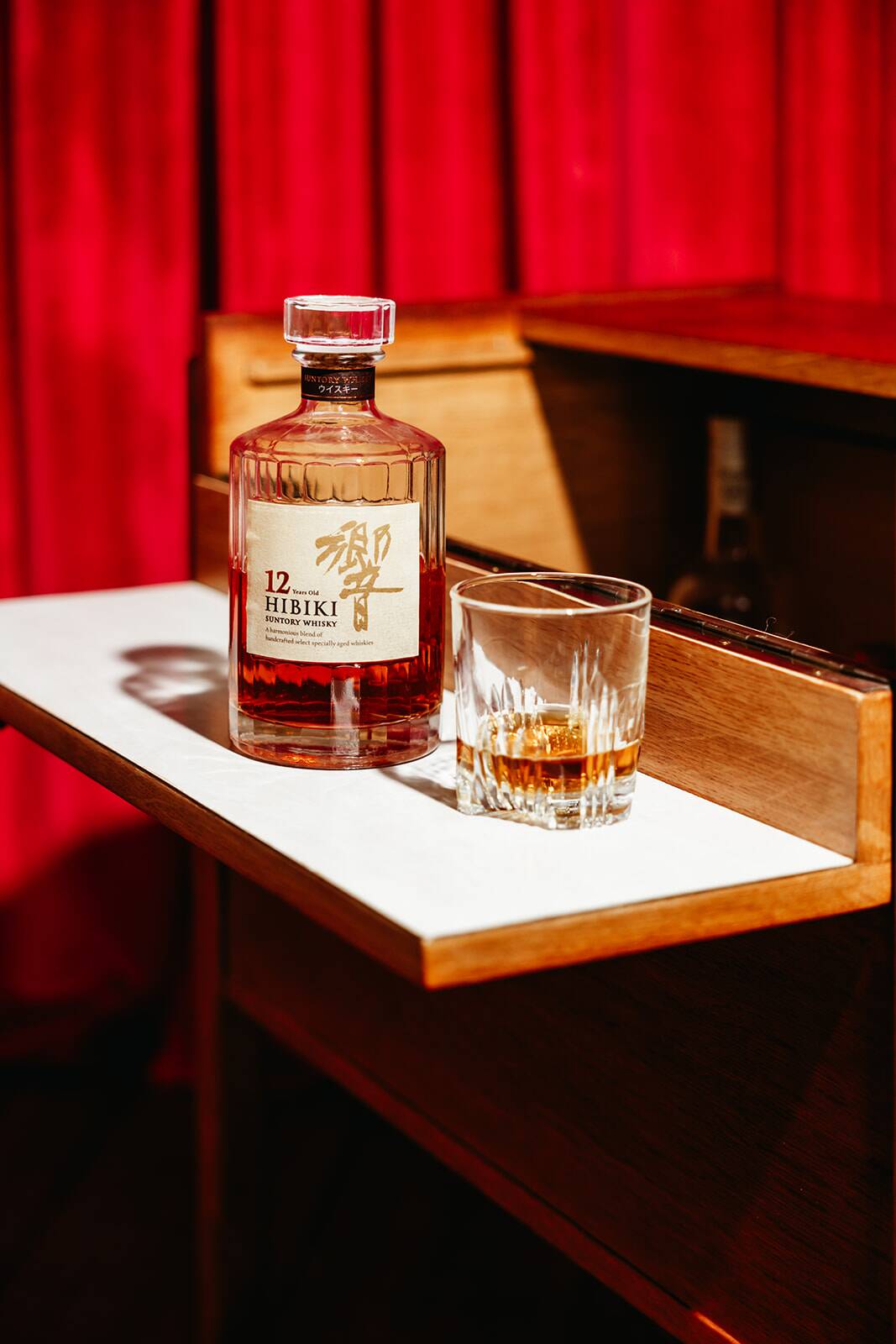 Meuble bar sur roulette vintage