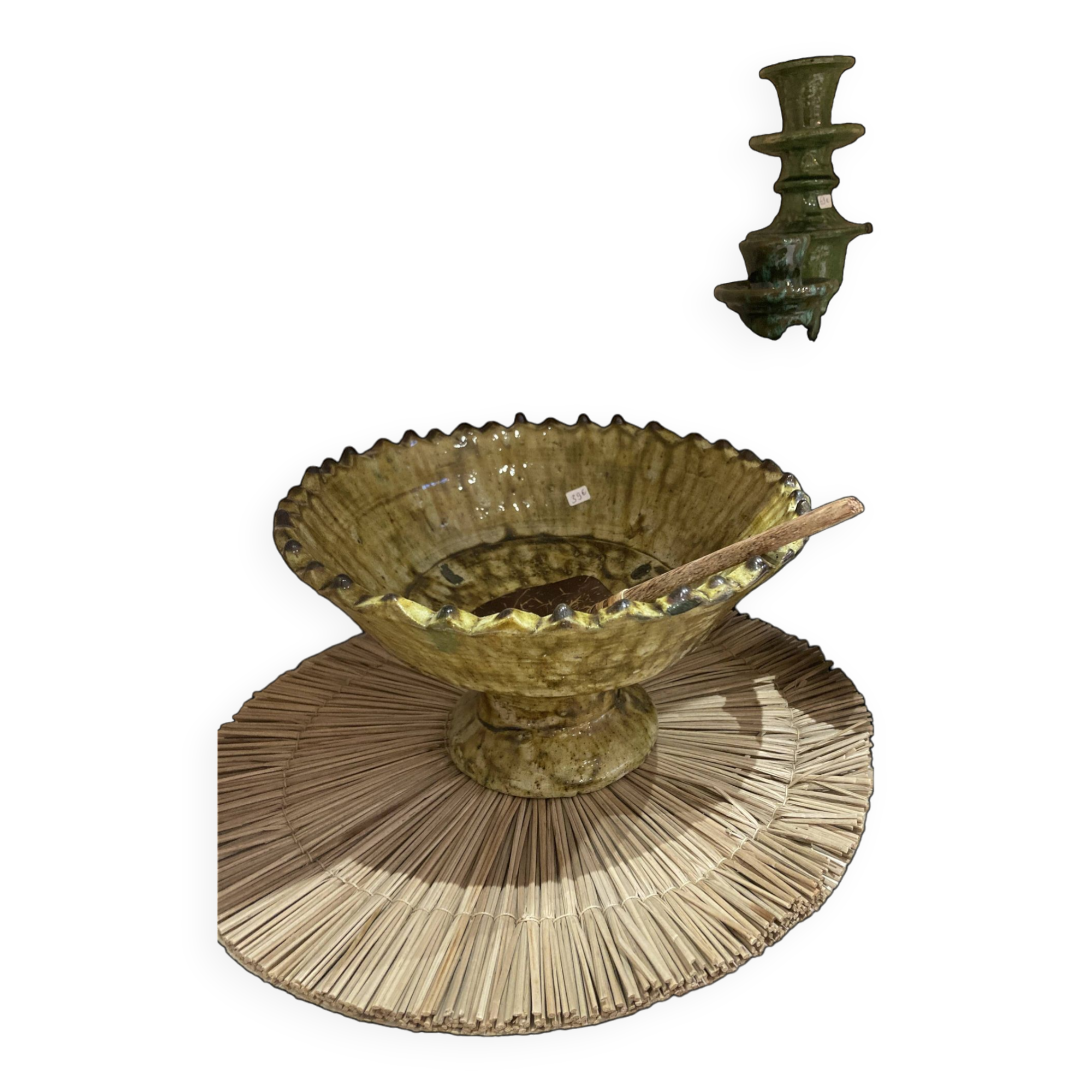 Serrated cutter on tamegroute stand