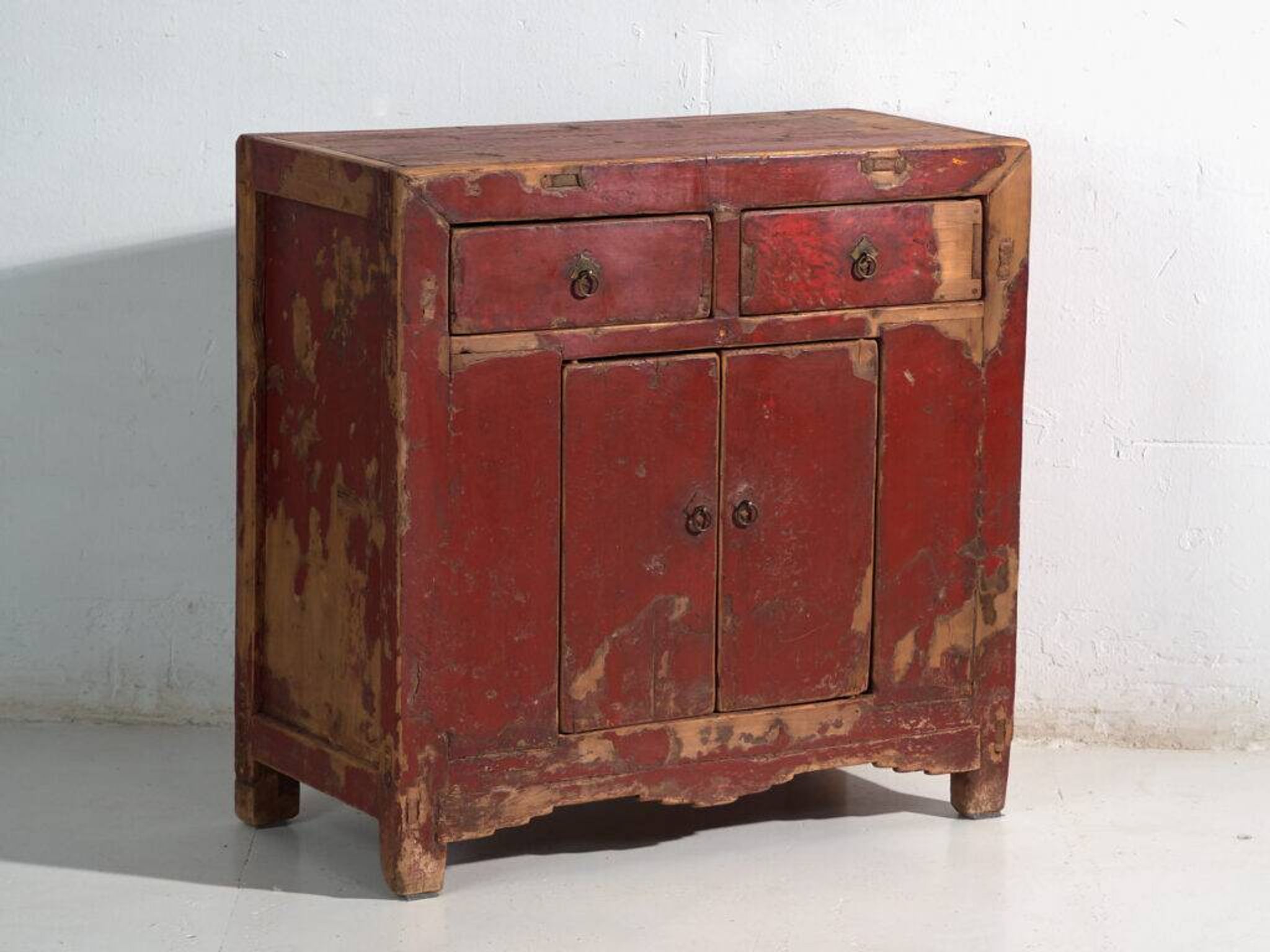 Antique pine sideboard with original red paint – China, circa 1920