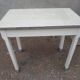 The 1950s vintage kitchen table