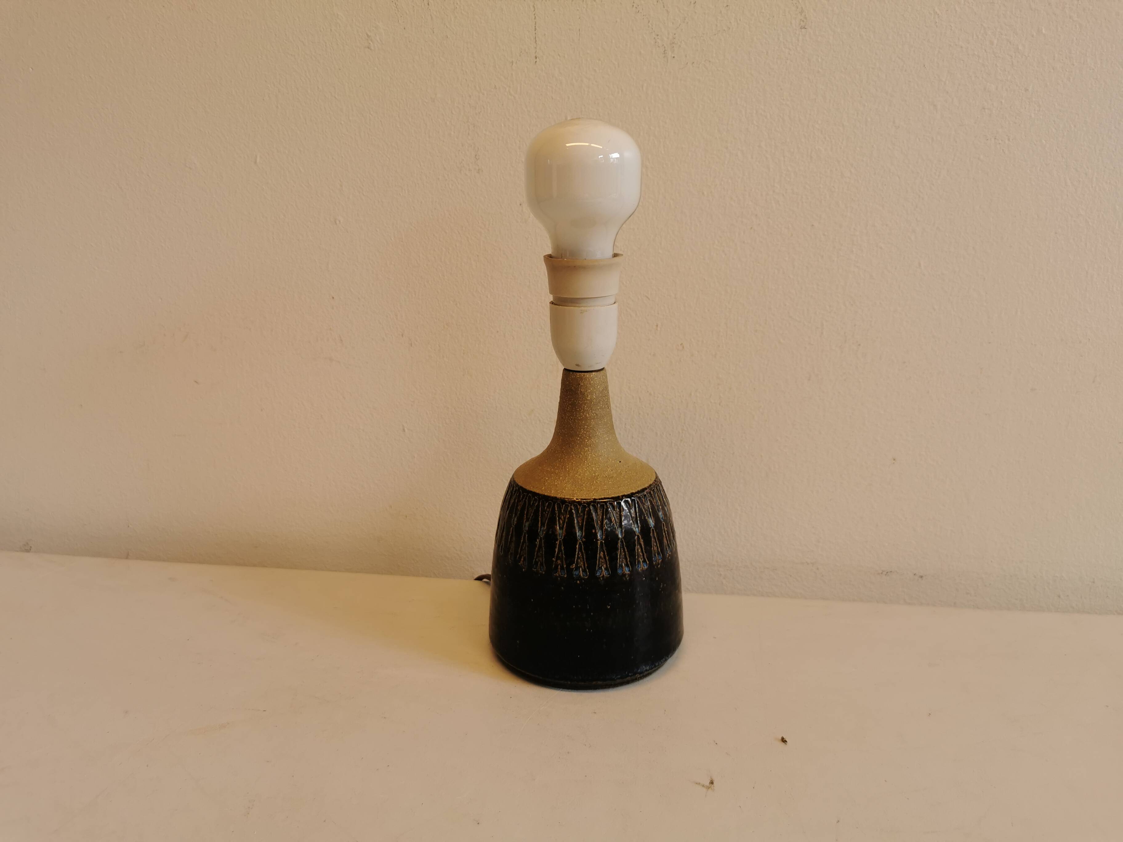 Ceramic table lamp from Danish company Søholm. Designed by Svend Hermansen (SH)