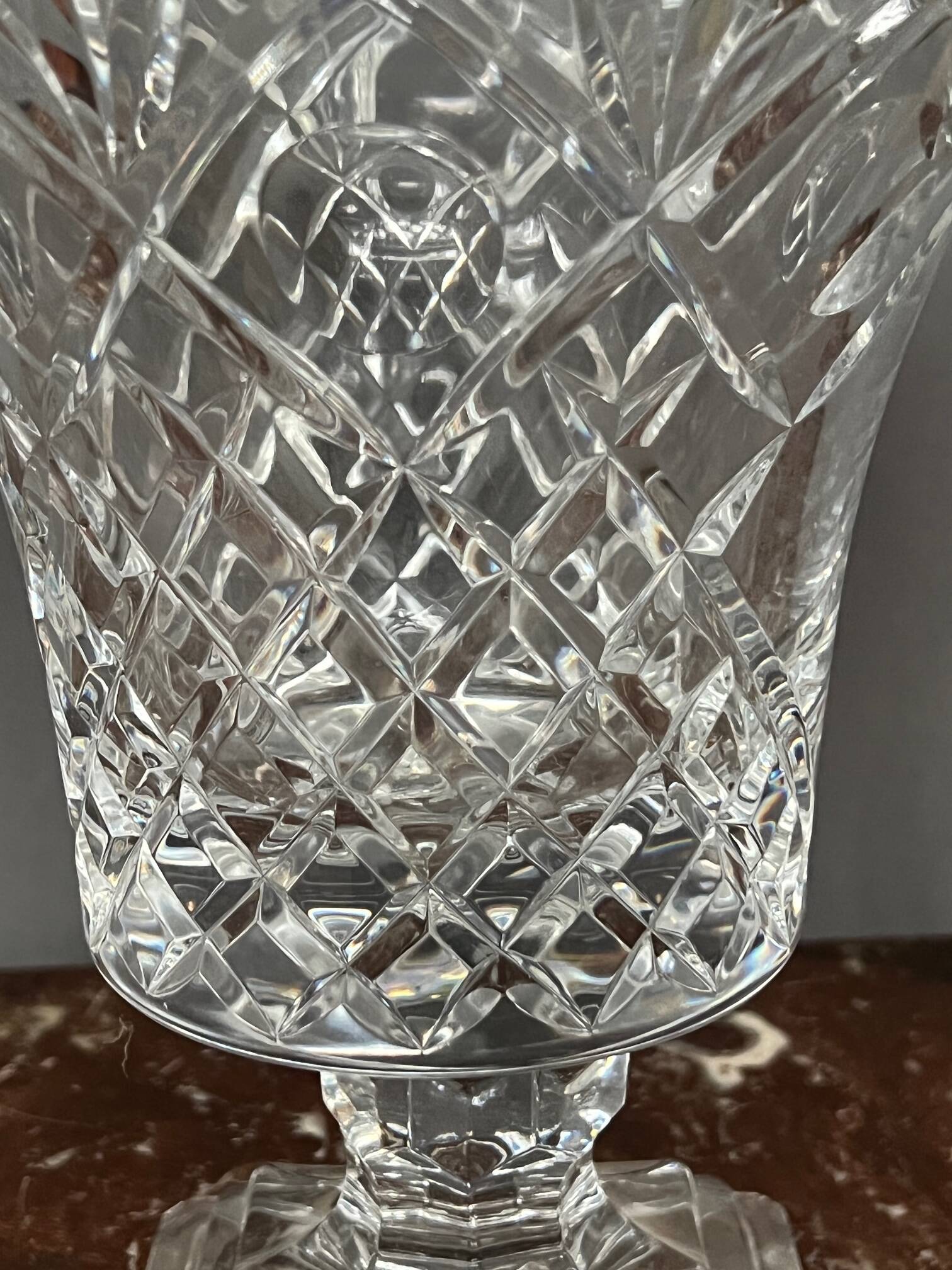 Solid crystal candy box. 24% lead.