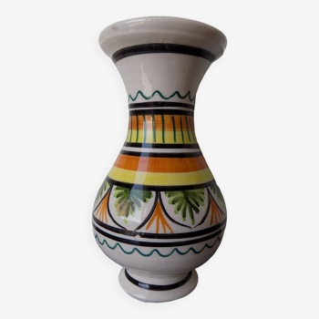 Vase en faïence décor breton (17 cm)