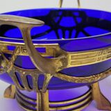Ancienne jardinière centre de table en métal doré et verre bleu cobalt