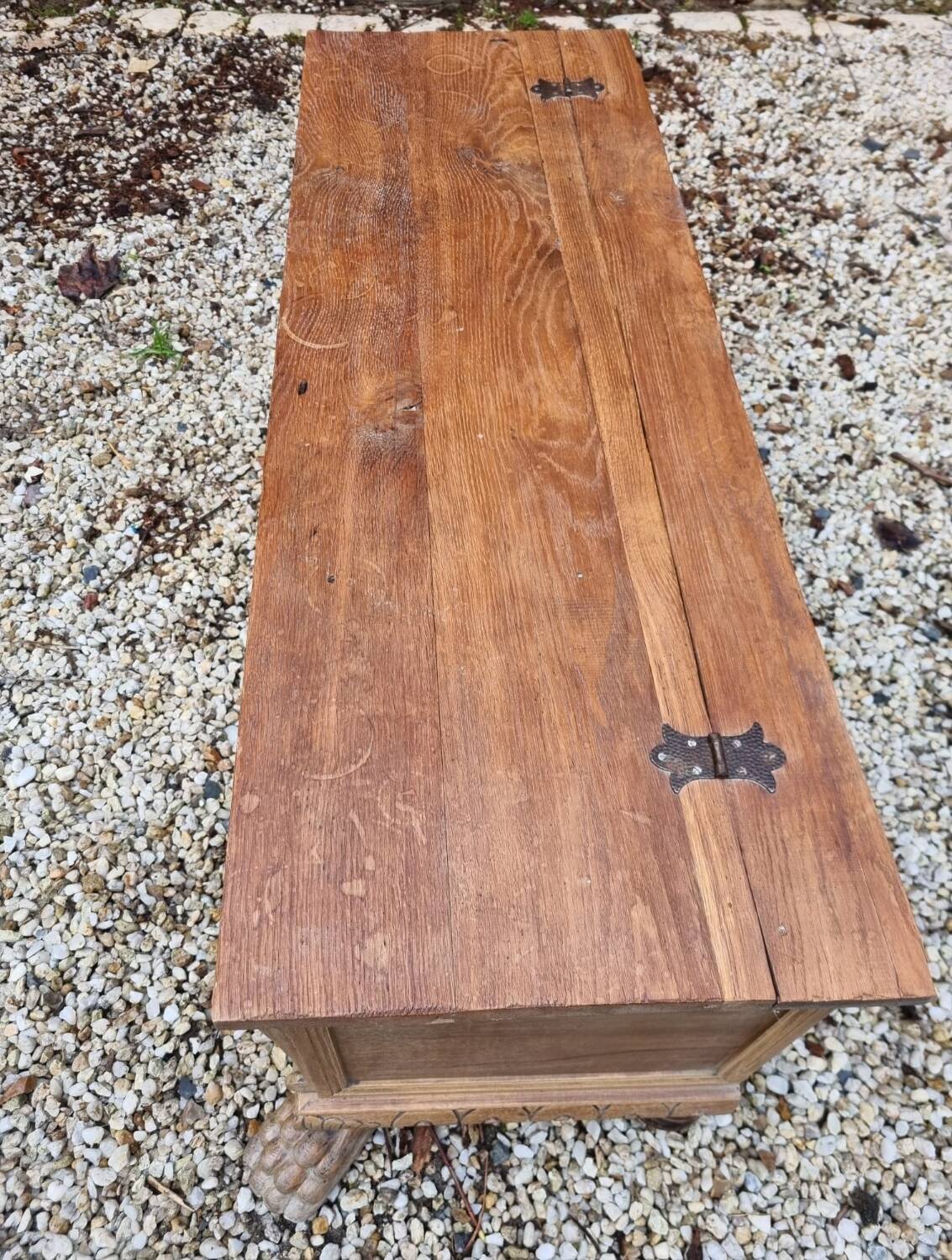 Wooden chest with lion paws