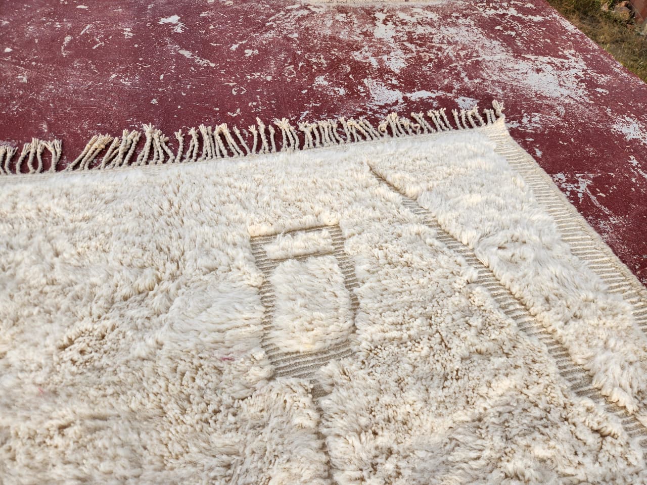 Authentic Beni Ouarain rug 300 x 200 cm in natural wool