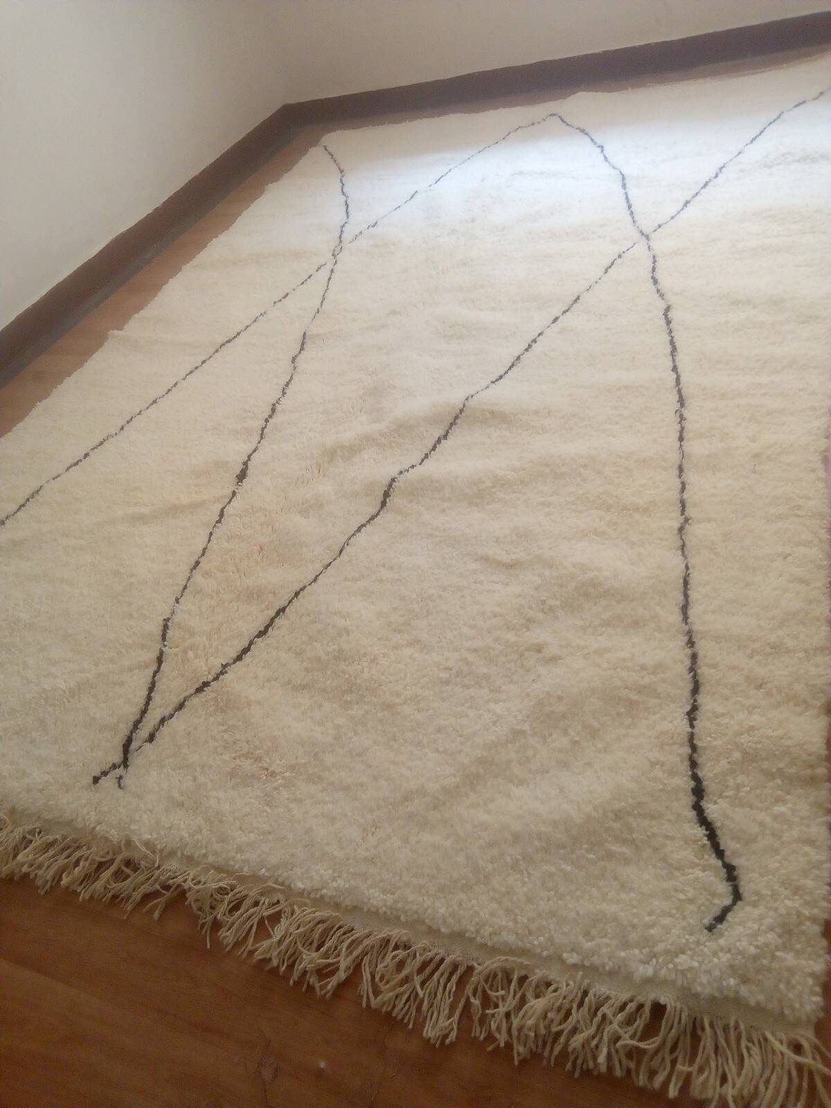 Tapis marocain Beni Ouarain tissé main - motif losanges - laine - 316 x 205 cm