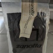Daybed zanotta alpha by emaf progetti