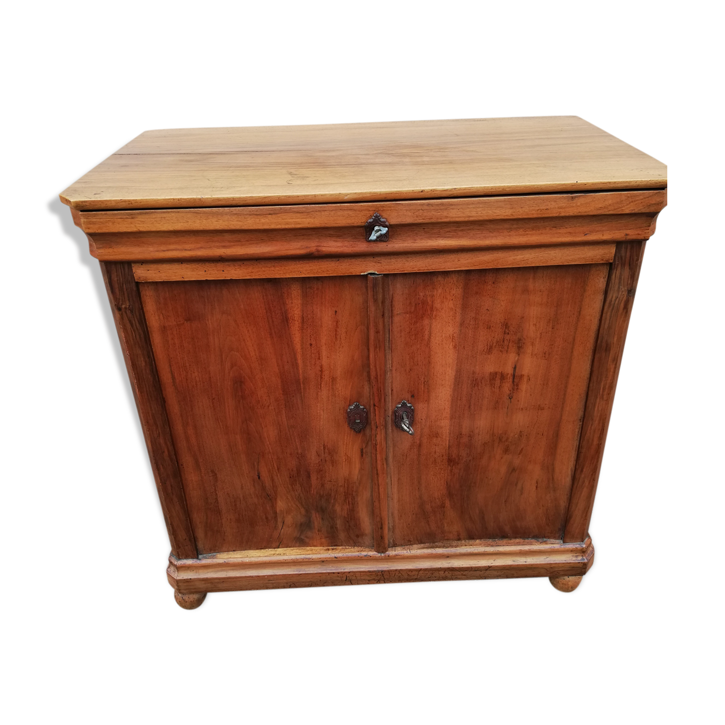 Old walnut buffet 2 doors 1 drawer