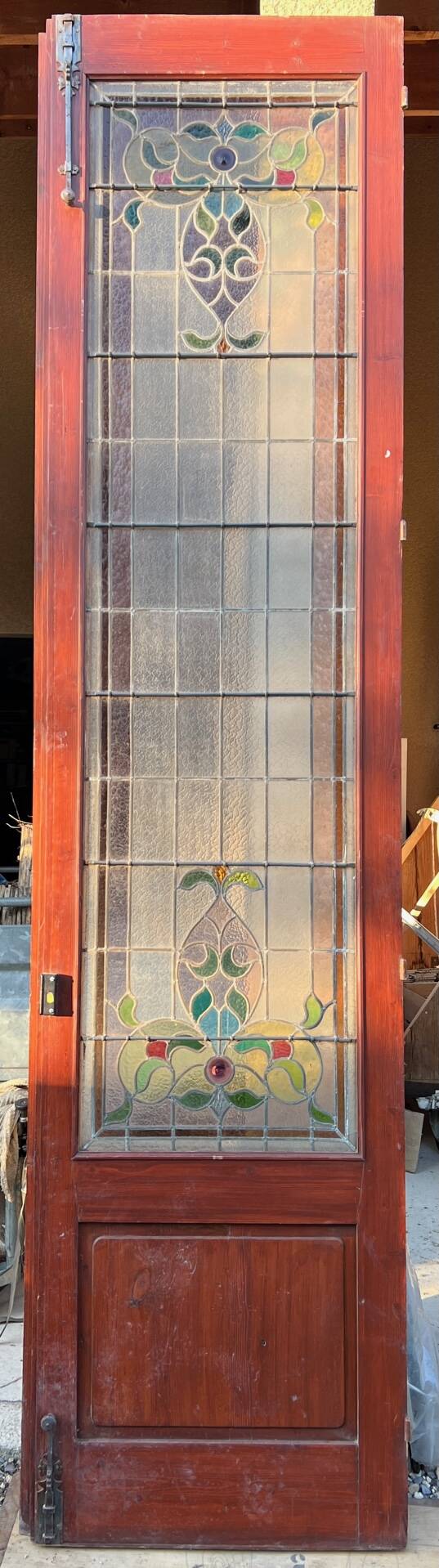 Portes de magasin fin XIXem, devanture de mercerie avec vitraux Art Nouveau