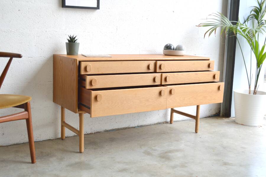 Enfilade / sideboard by Meredew 133 cm