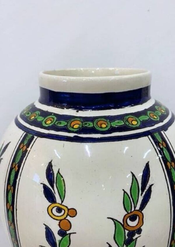 Paire de vases Boch Frères La Louvière, décor floral signé Charles Catteau