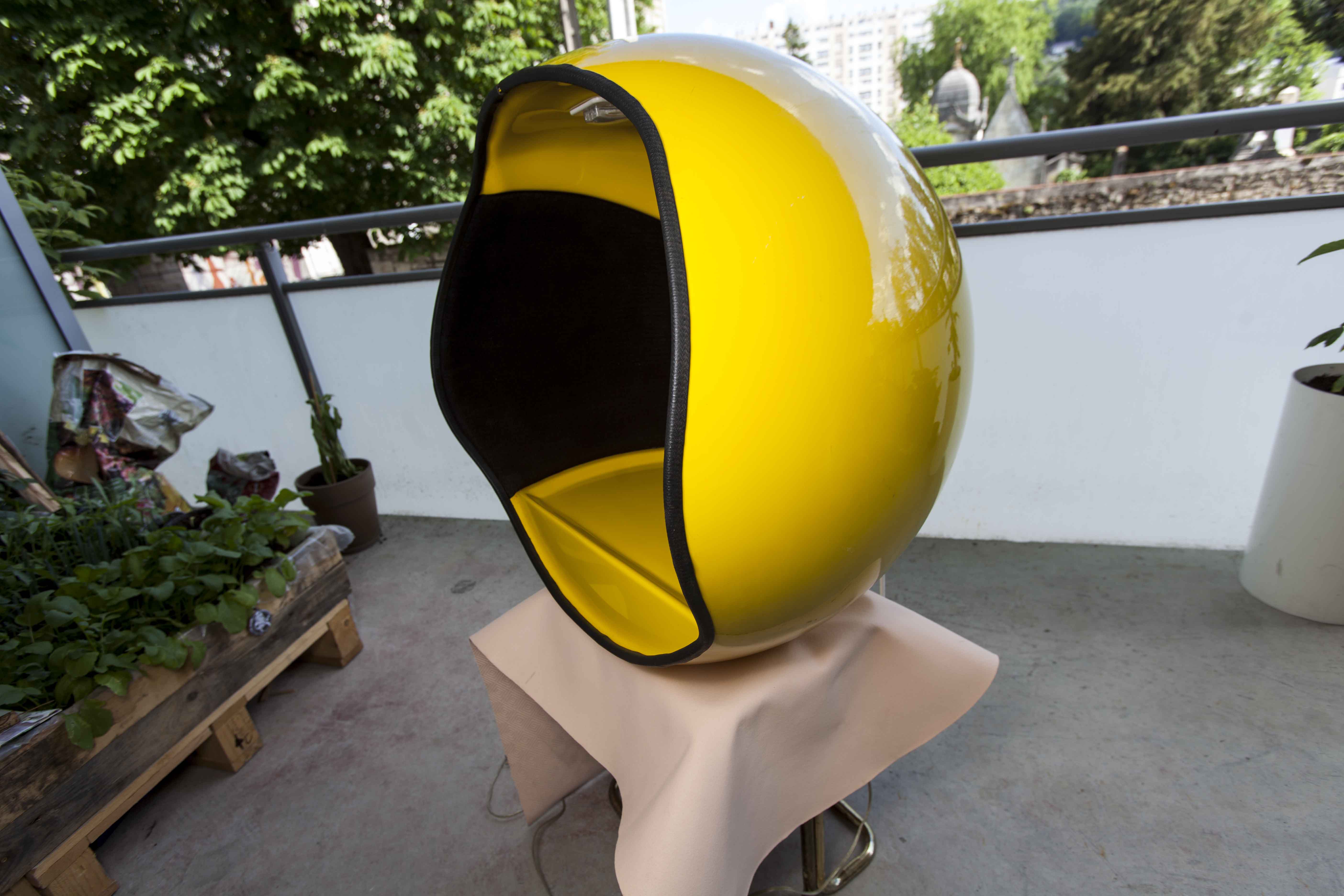 1970 fiberglass telephone booth with light