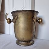 Magnificent and exclusive vintage Art Deco bronze champagne/wine bucket