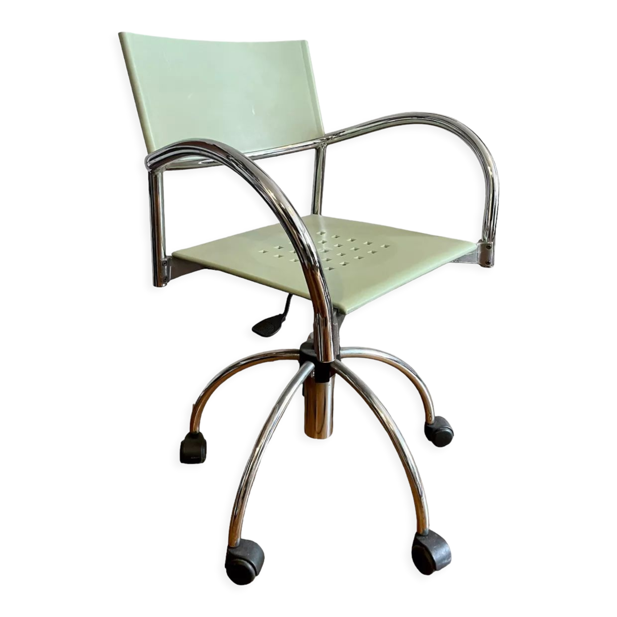 Pair of office chairs published by Segis in the 1980s