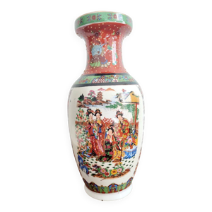 Vase chinois, Style Famille