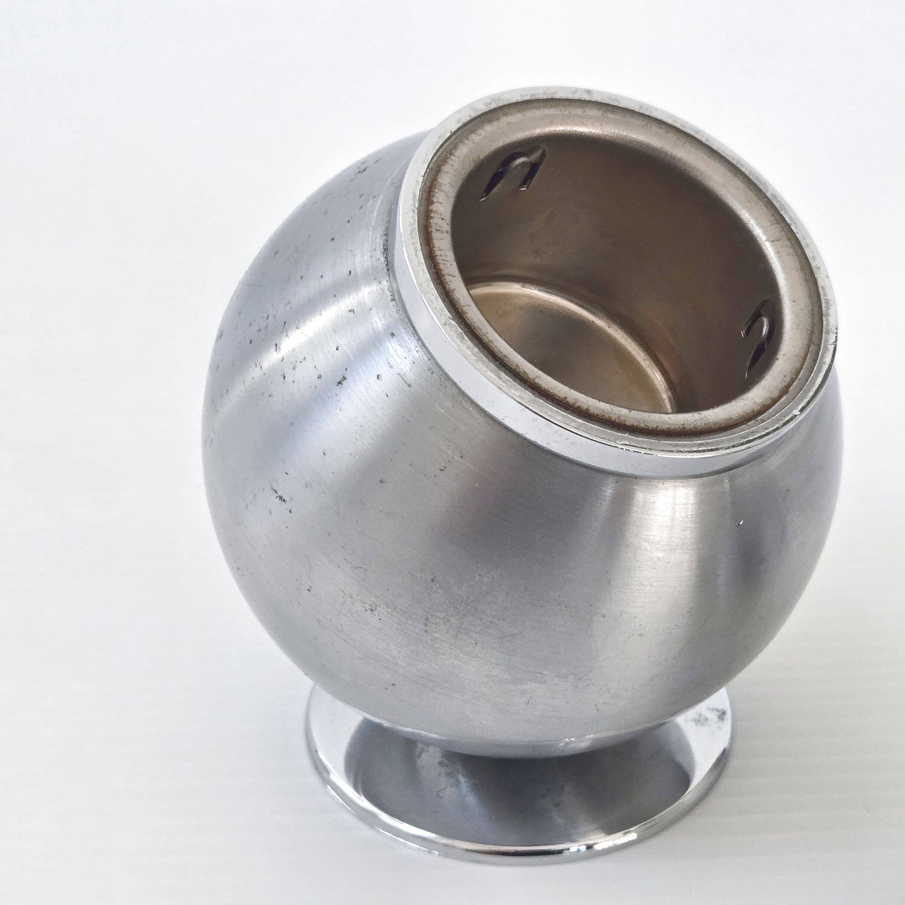 Vintage lighter 1970