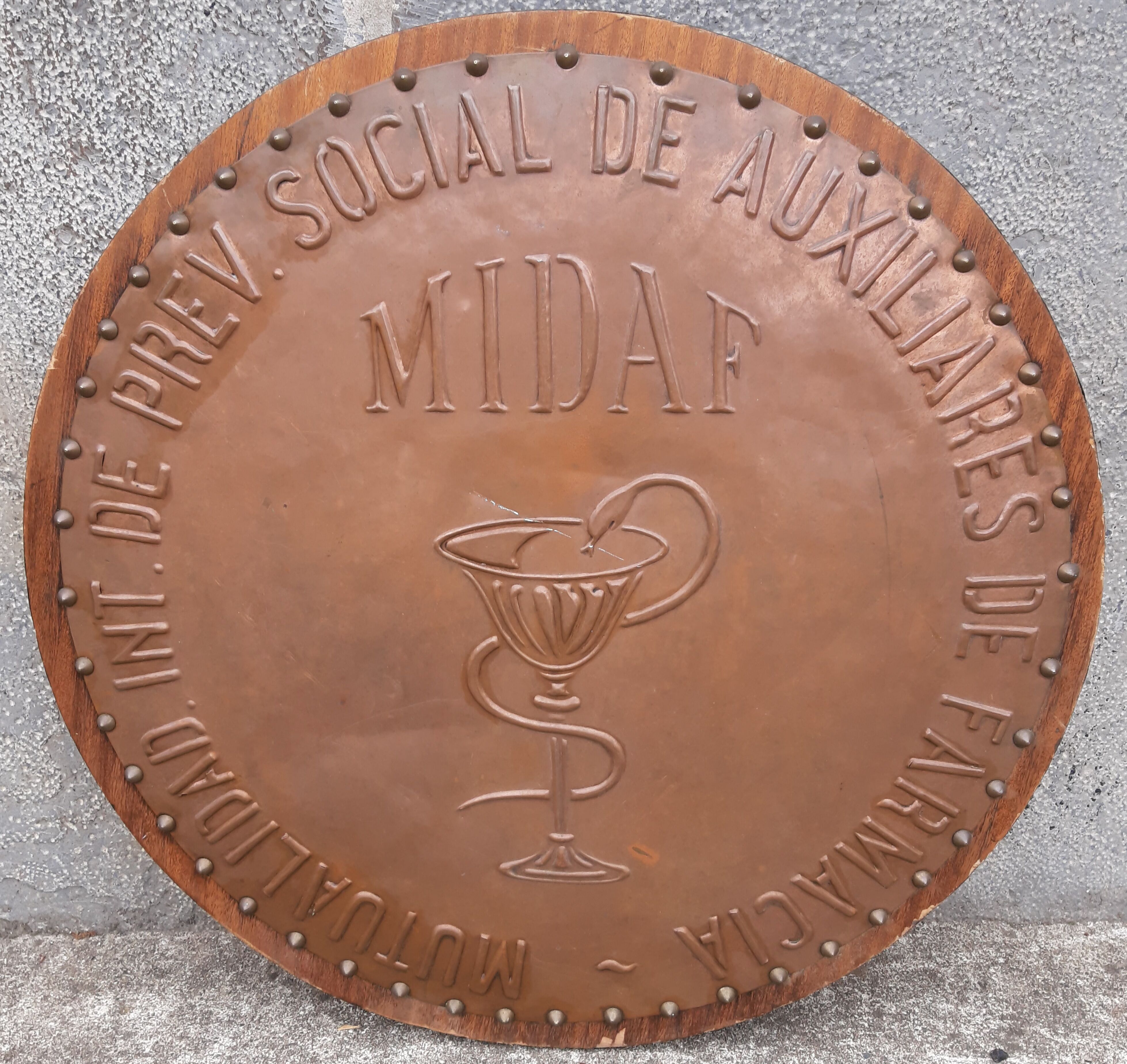 Mutual sign of pharmacy auxiliaries (Barcelona)