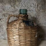 Wicker demijohn (small bandeira wine bottle)