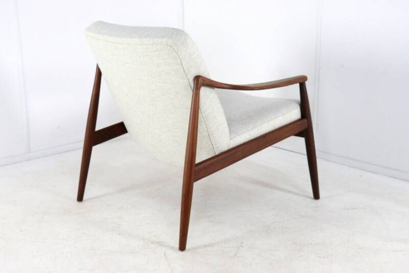 Hartmut Lohmeyer for Wilkhahn Armchair - new upholstery - restored