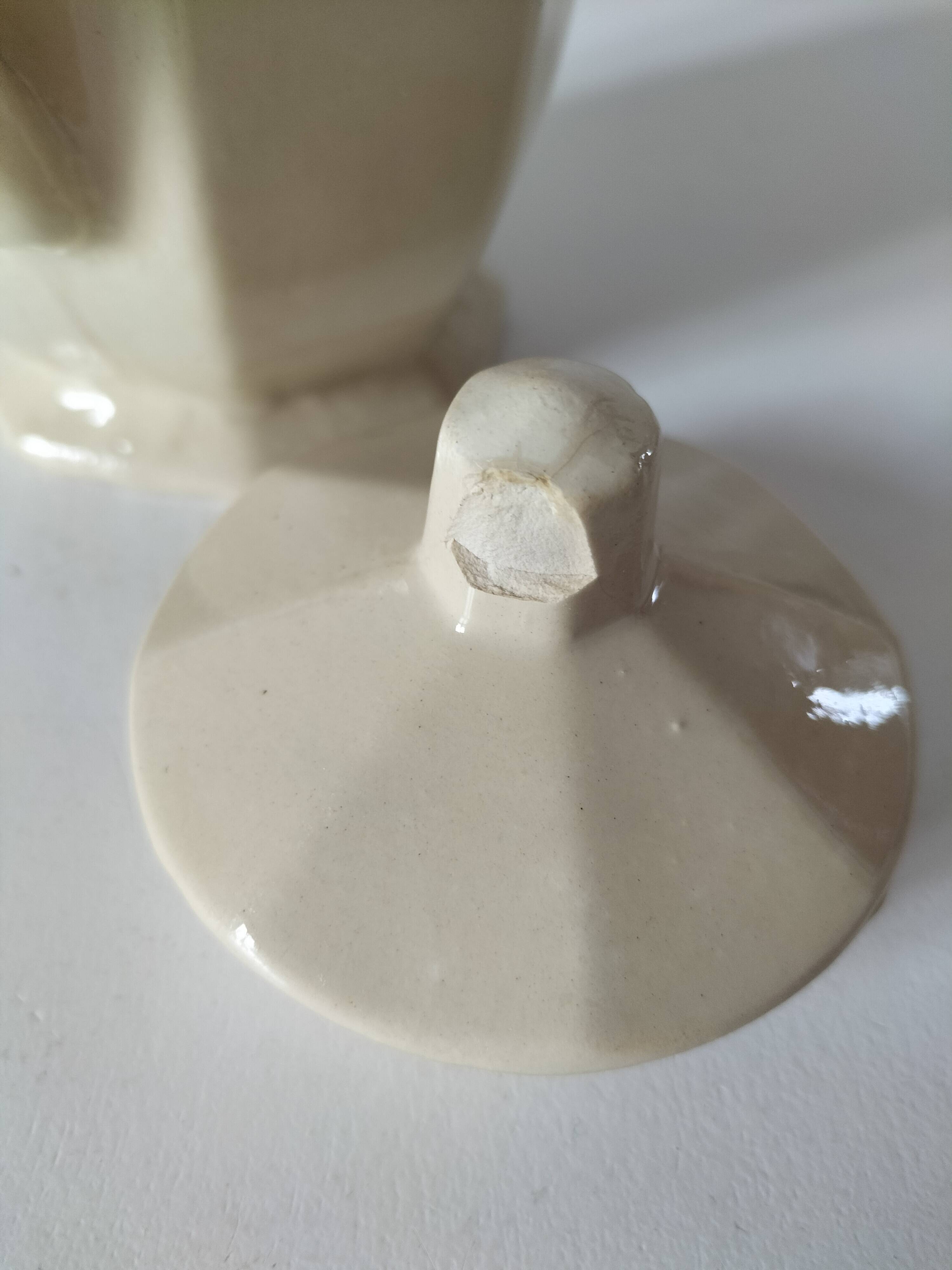 Jug Digoin Sarreguemines model 9225 – stylised floral decoration