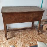 Kneading trough