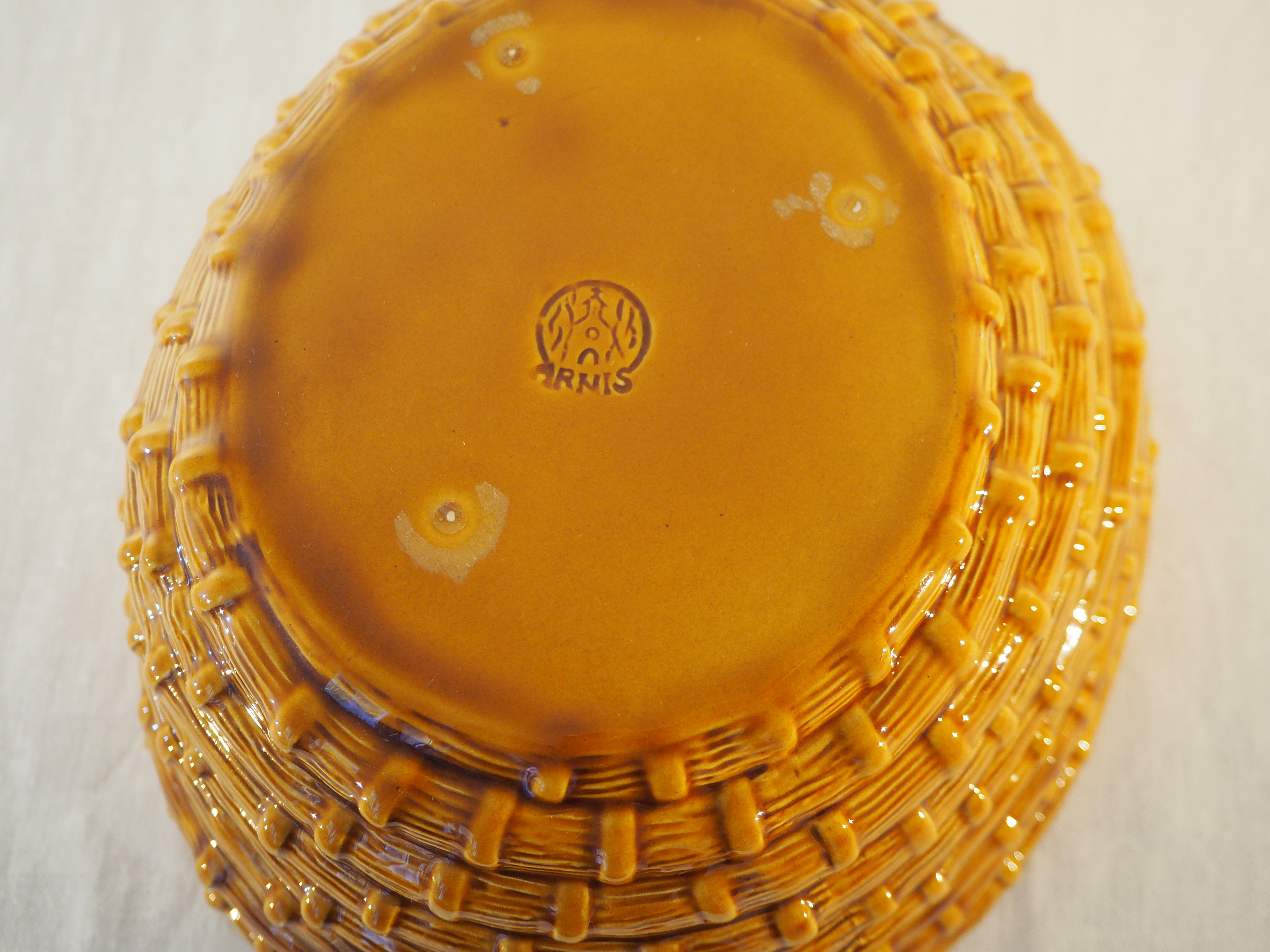 Ceramic salad dish Vintage imitation straw