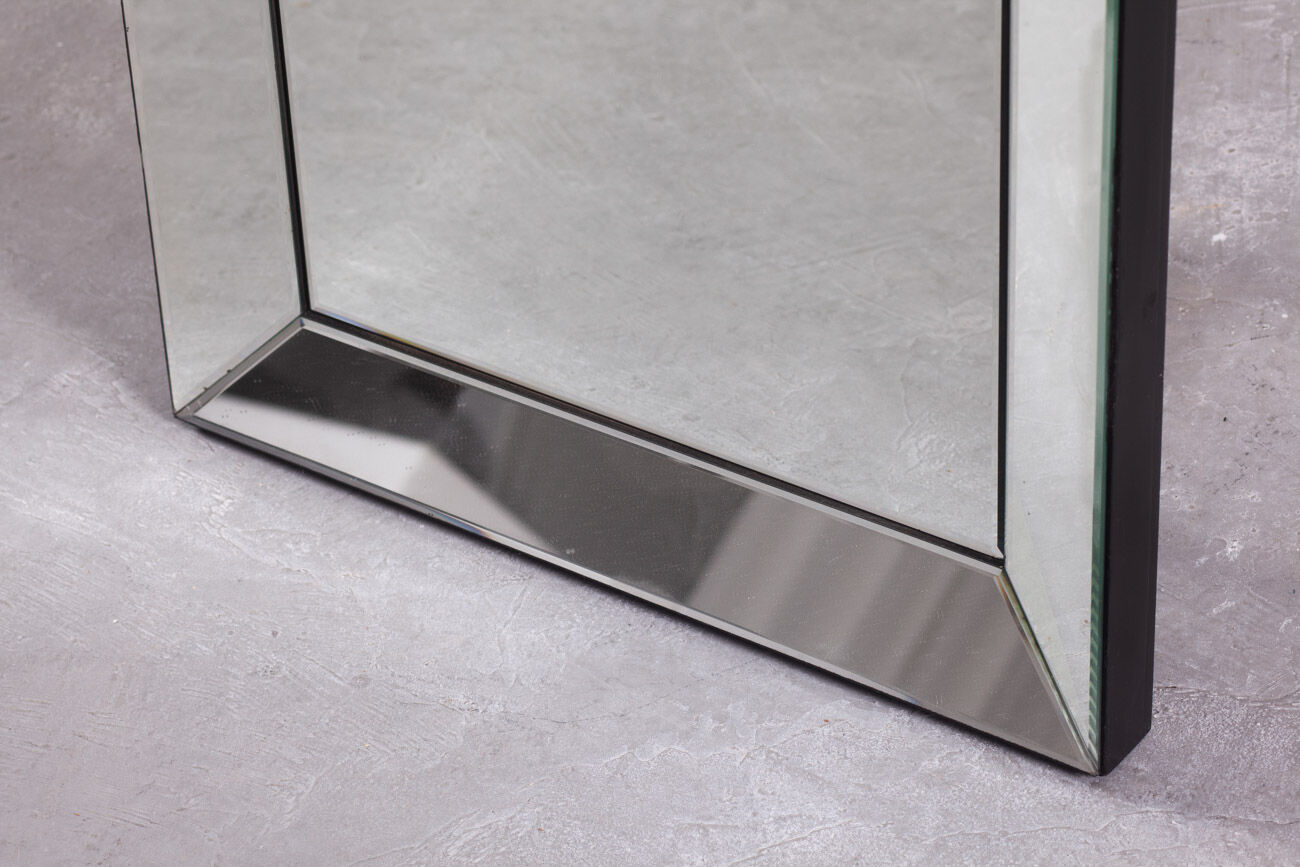 Vintage diamond-cut wall mirror, Italy 1980s